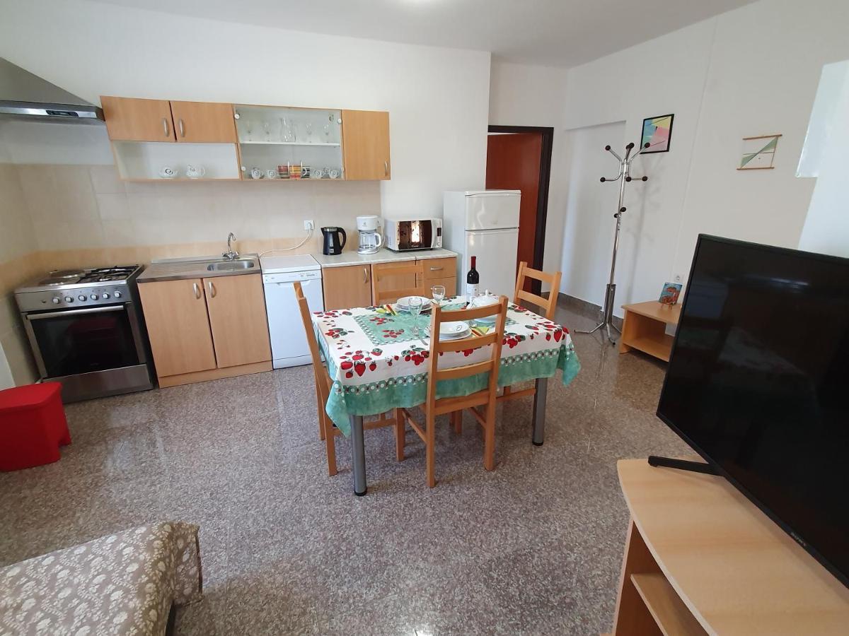Apartment "House Tigra" Ровинь Экстерьер фото